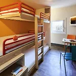 Hotelf1 Evry A6 Hotel