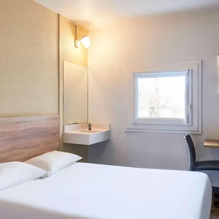 Hotel Hotelf1 Evry A6 Courcouronnes