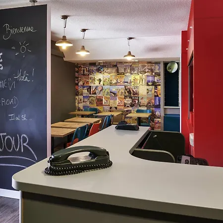 Hotelf1 Evry A6 * Courcouronnes