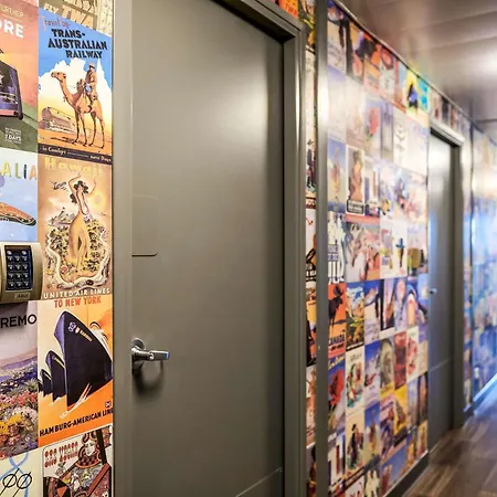 Hotelf1 Evry A6 Courcouronnes