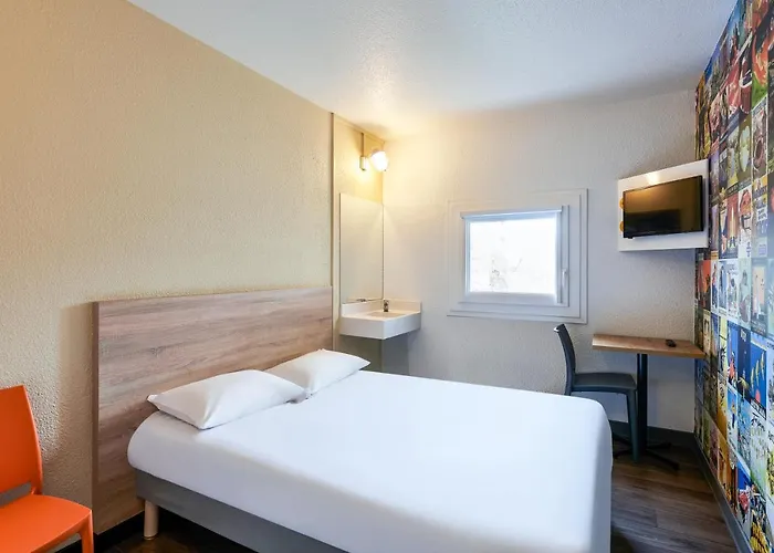 Hotelf1 Evry A6 * Courcouronnes