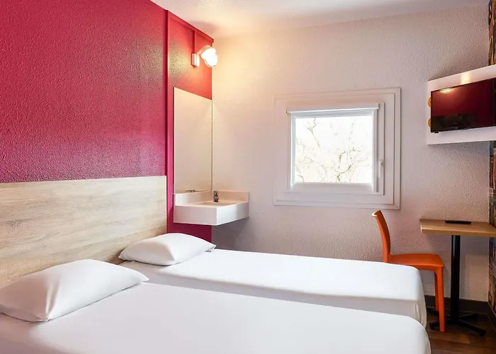 Hotelf1 Evry A6 Courcouronnes