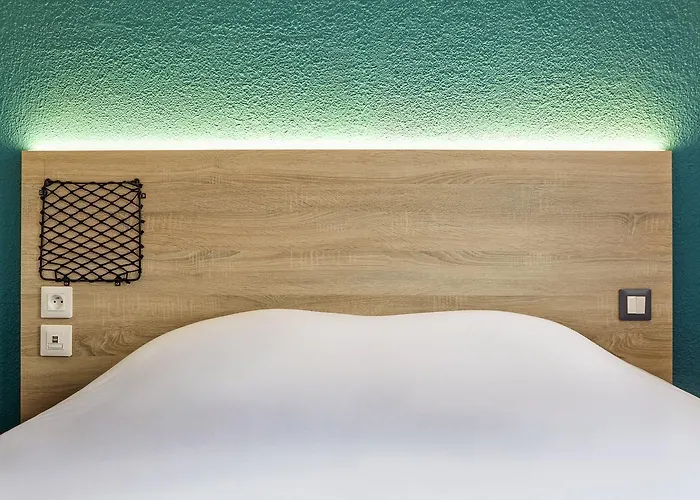 Hotelf1 Evry A6 * Courcouronnes